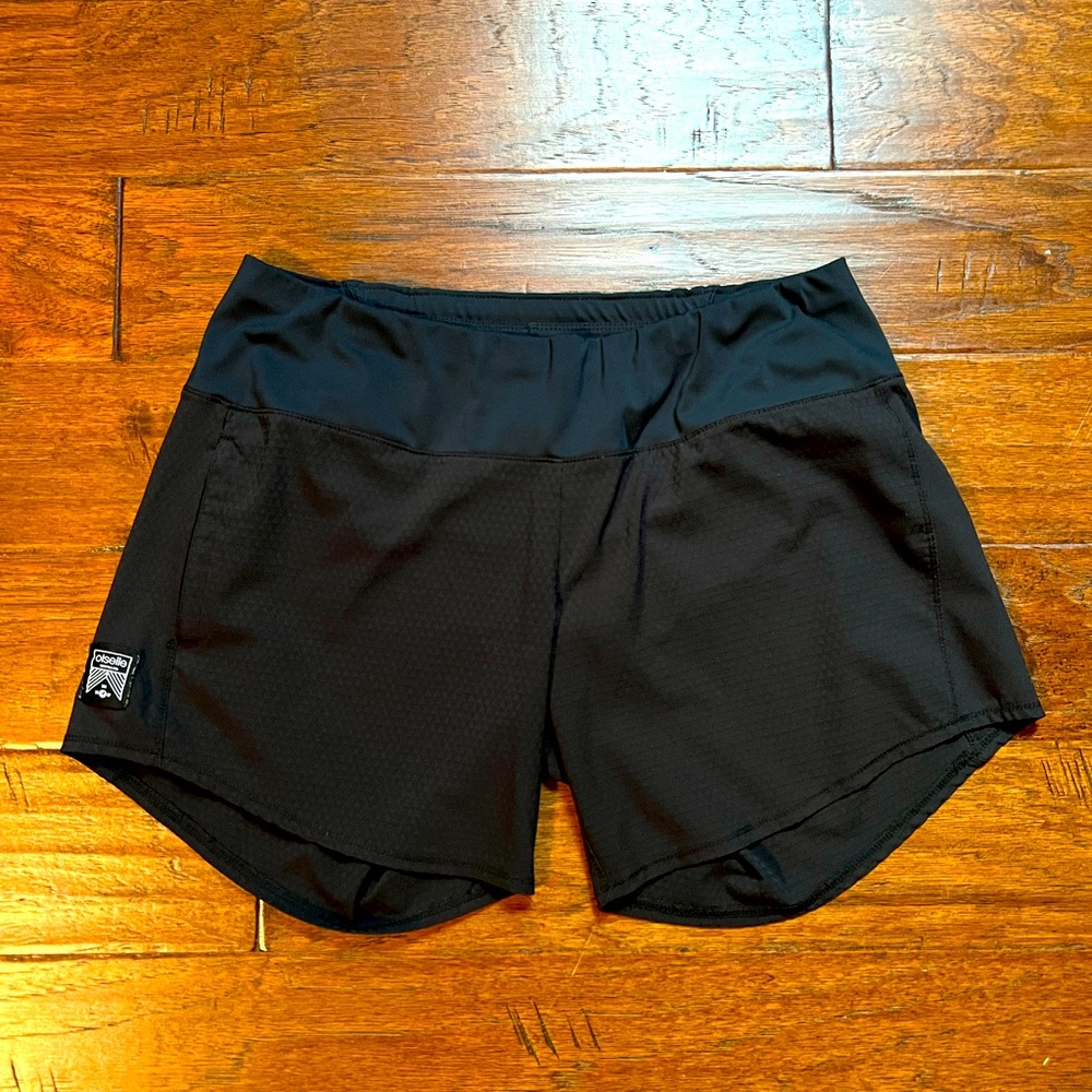Oiselle running shorts